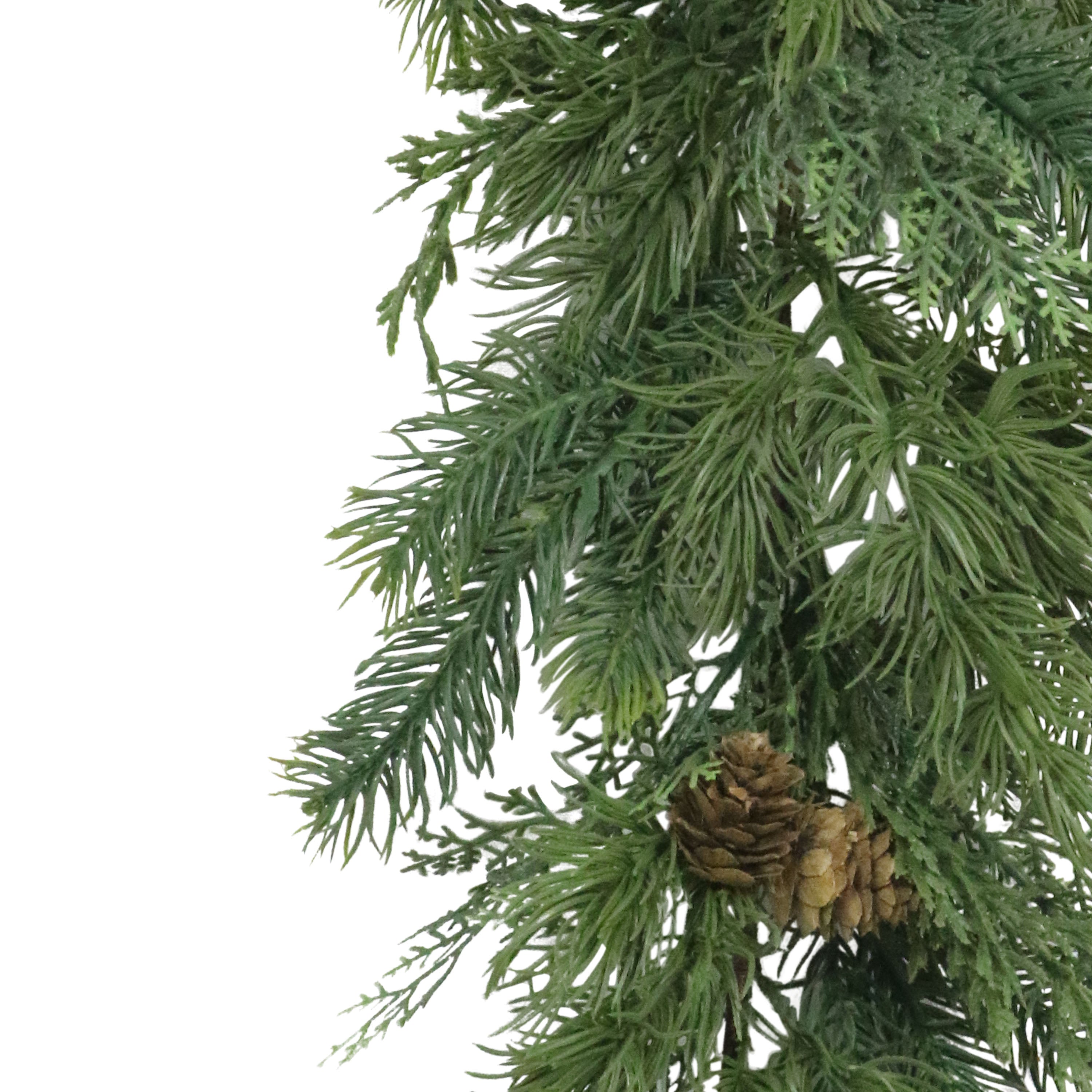 9' x 10" PE Christmas Garland
